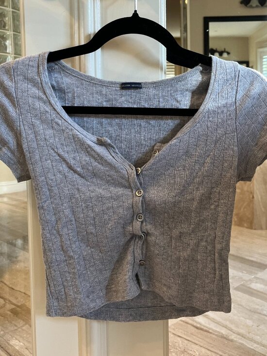 Brandy Melville Tops - Brandy Melville Grey Button Down Baby Tee